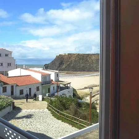 Casa de Férias Ponta Branca House *